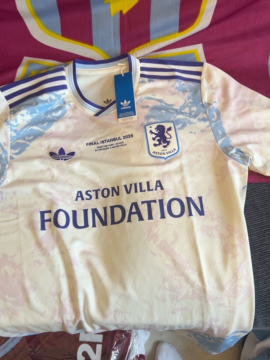 2025/26 Third authentic/pro - European final special / cream pastel