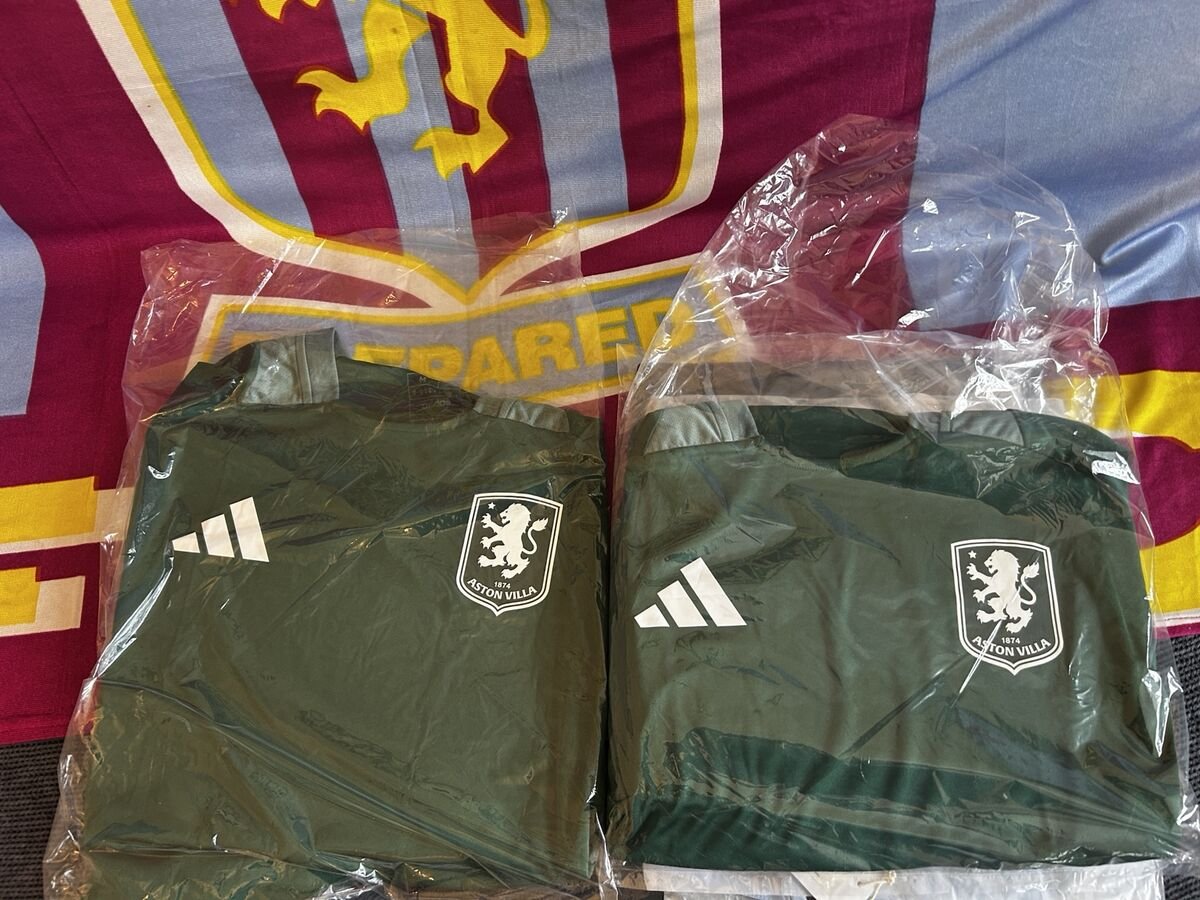 2024/25 Training top - green sealed