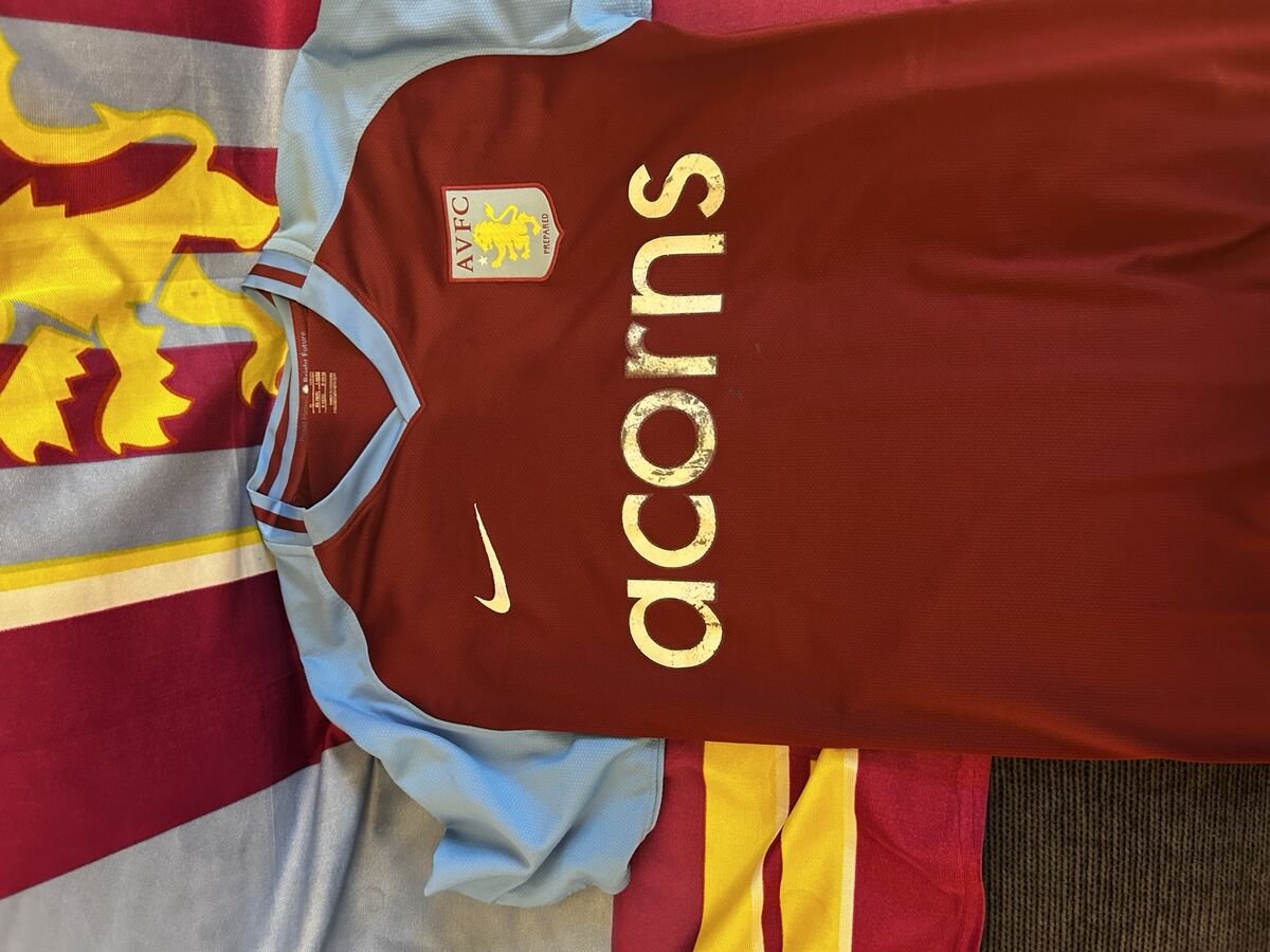 Nike era / season to confirm Home - claret with sky blue sleeves