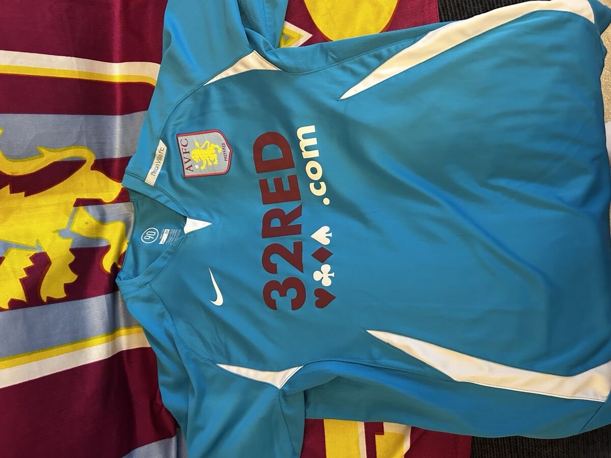 Nike era / season to confirm Away / third - turquoise blue with white detail