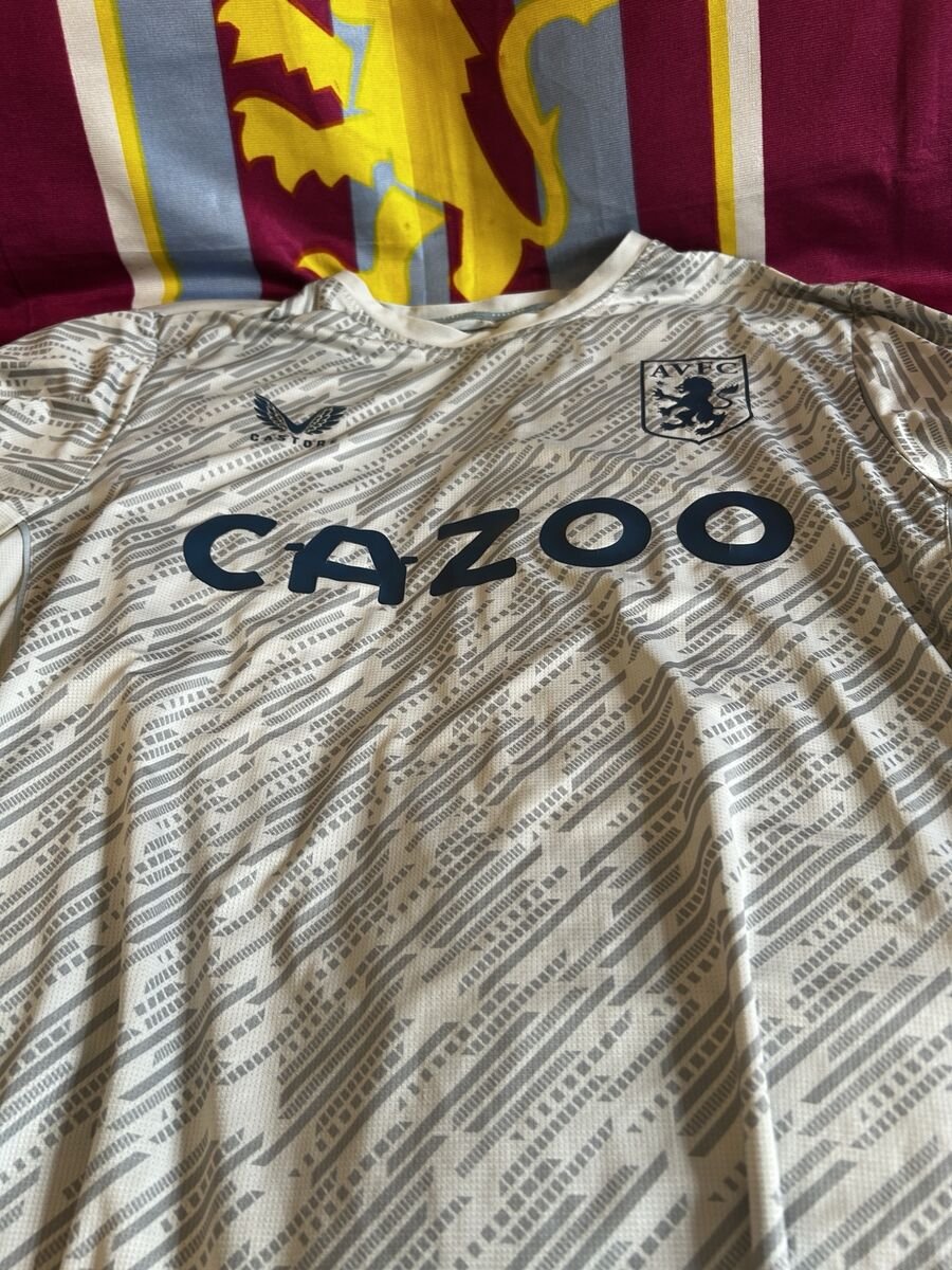 2022/23 Pre-match / training - white patterned